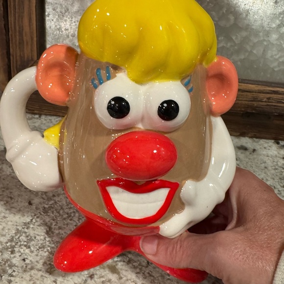 Bioworld Mrs Potato Head coffee mug ** TOY STORY - Picture 2 of 9